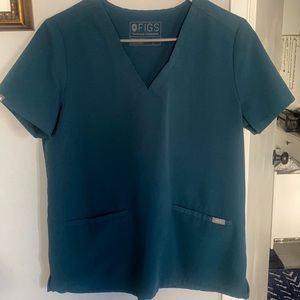Figs casma three pocket top, Caribbean blue